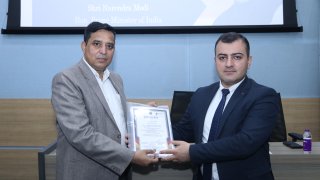 Председатель Следственного комитета РА встретился с Послом Индии и следователями, прошедшими переподготовку в Индии